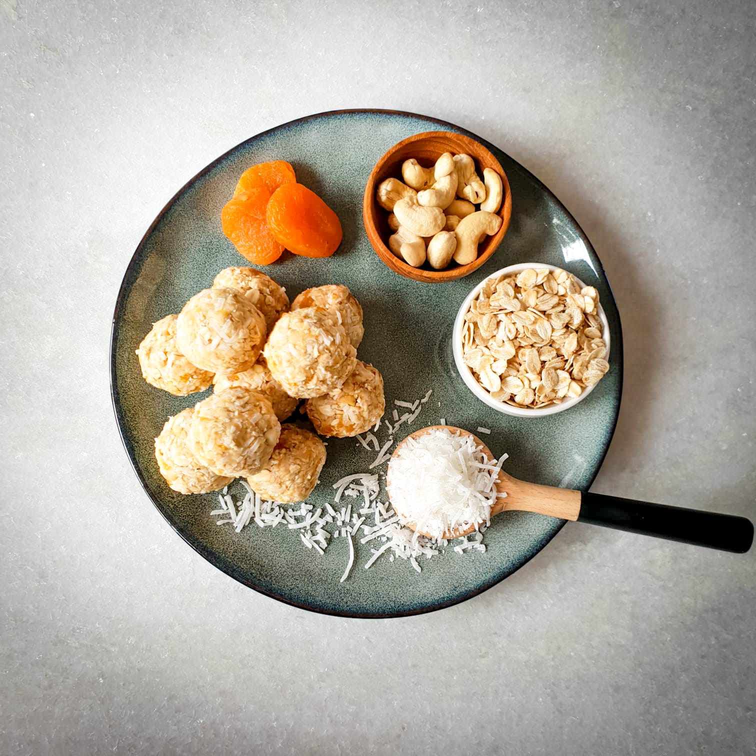 Bircher Muesli Breakfast Bites